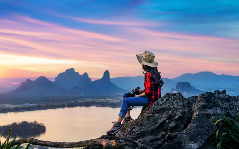 Explore the World with Confidence Through Expertly Curated Group Tours